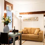 Salmaso Apartments